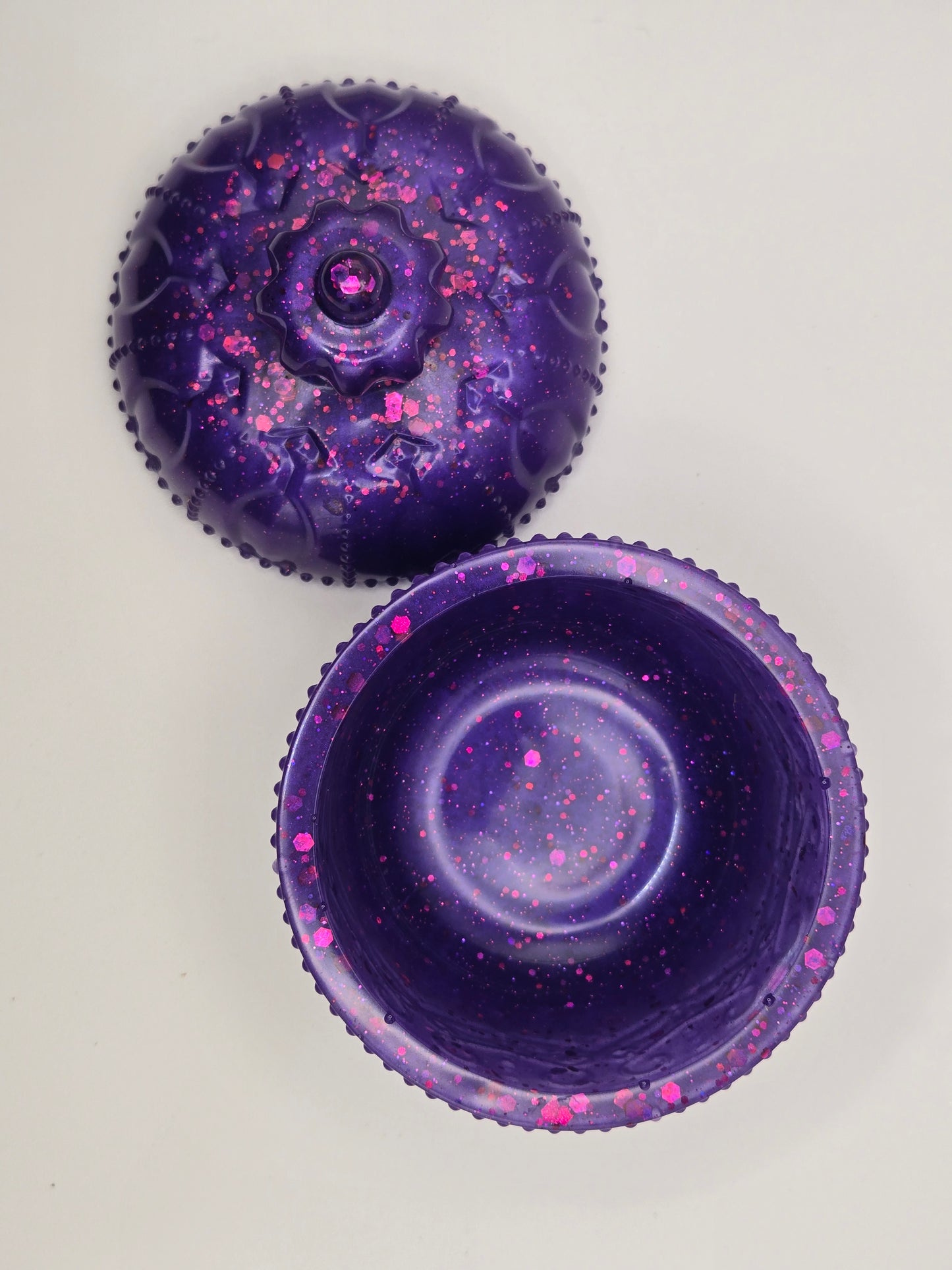 Purple Resin Jar with Lid – Embossed Glitter Trinket Box for Jewelry & Keepsakes